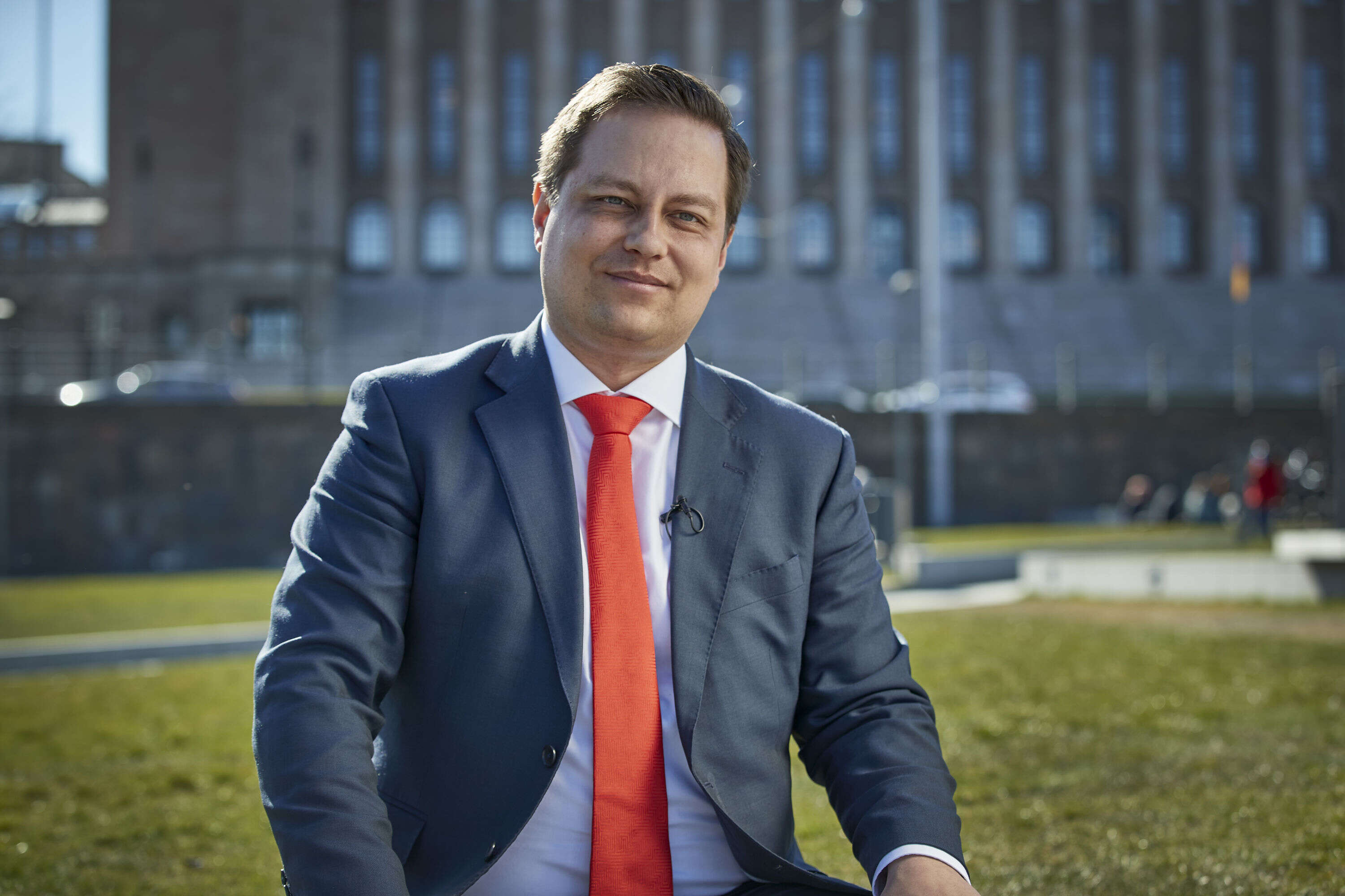 Perussuomalaisten kansanedustaja muuttaisi koulujen kesälomia – Toisi mukaan yhden perjantaivapaan - Vimarsana News