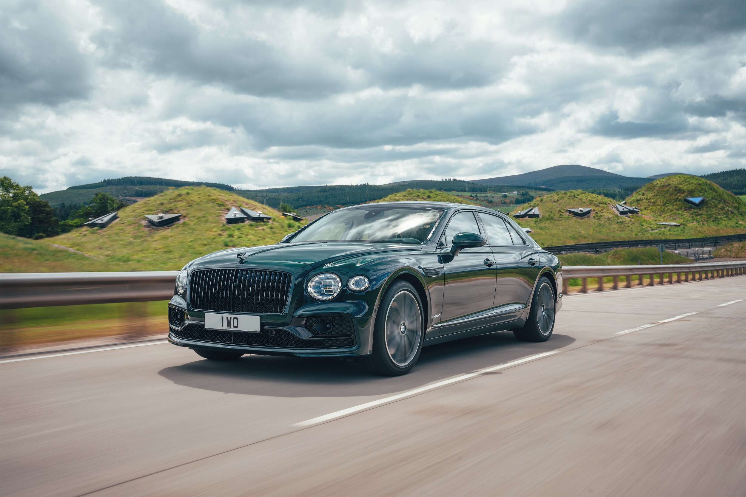 Bentley Flying Spurista lataushybridimalli - Vimarsana News